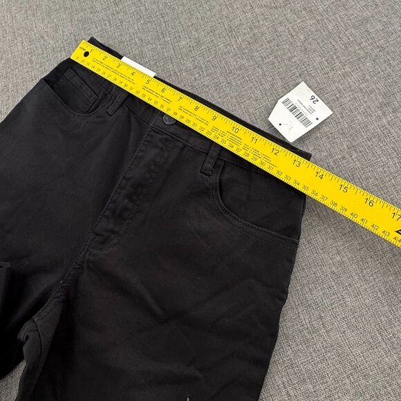 New! Forever 21 Black Skinny Jeans Embroidered Flowers & Bird High Rise 26 Waist - Picture 10 of 14